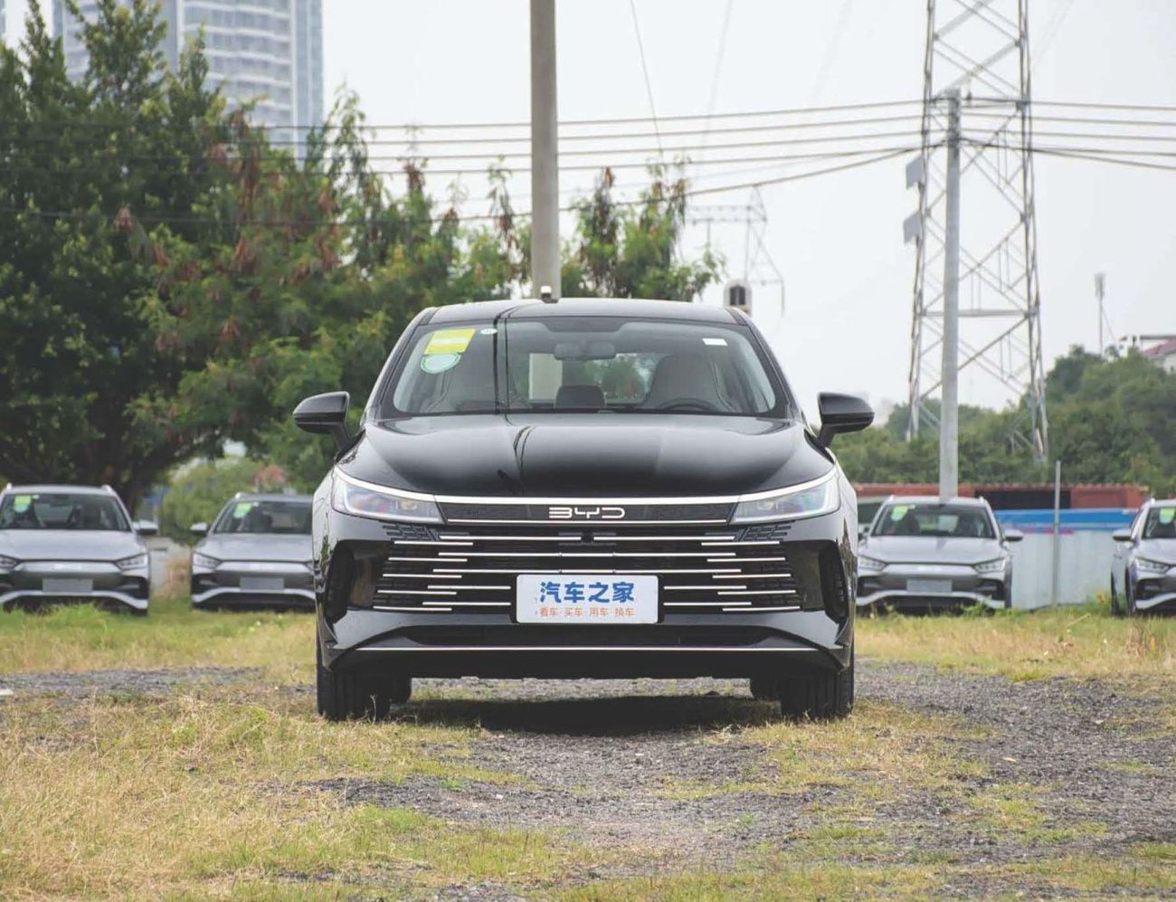 BYD Destroyer 05 Honor DM-i 55km Luxury Version - Alloy Wheels - Push Start - Model 2025