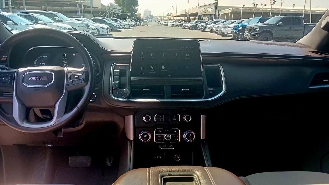 جي أم سي يوكون SLE 5.3L 4WD (8 Seater)