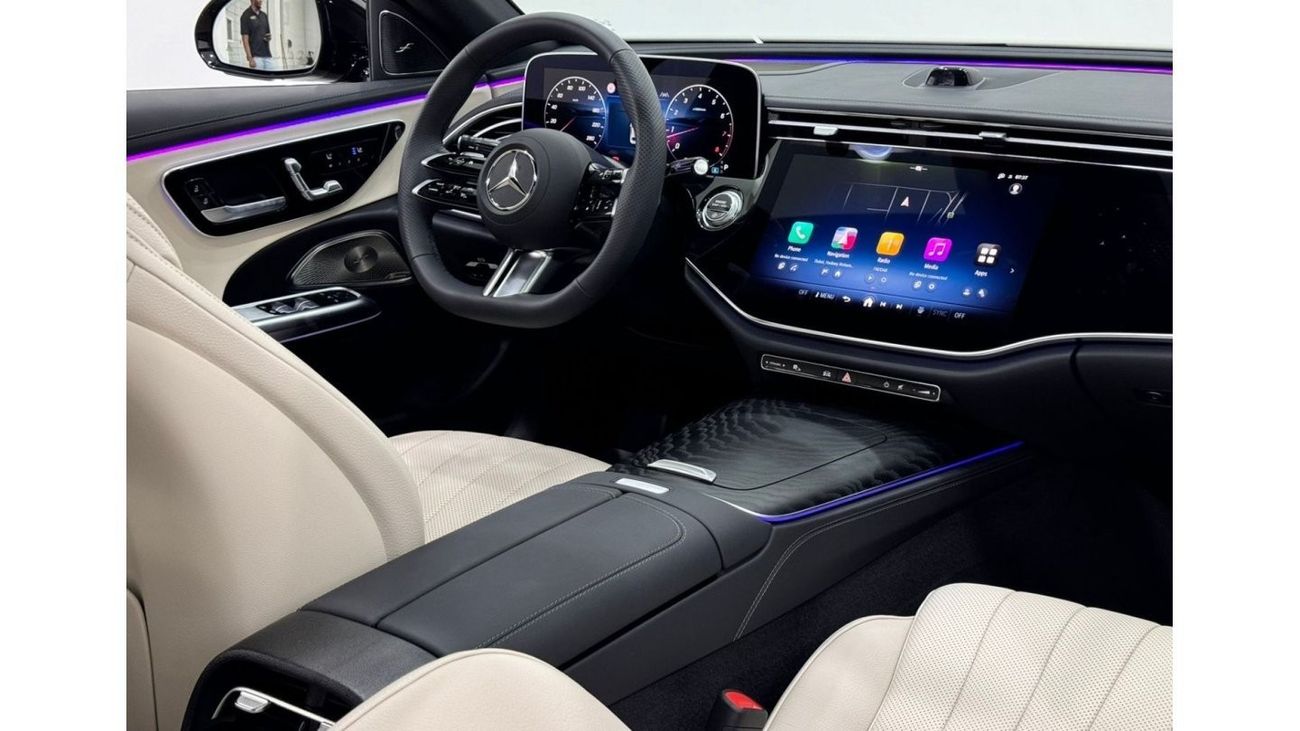 مرسيدس بنز E300 2024 Mercedes-Benz E300 AMG Night Package, May 2029 Mercedes Warranty, Excellent Condition, GCC