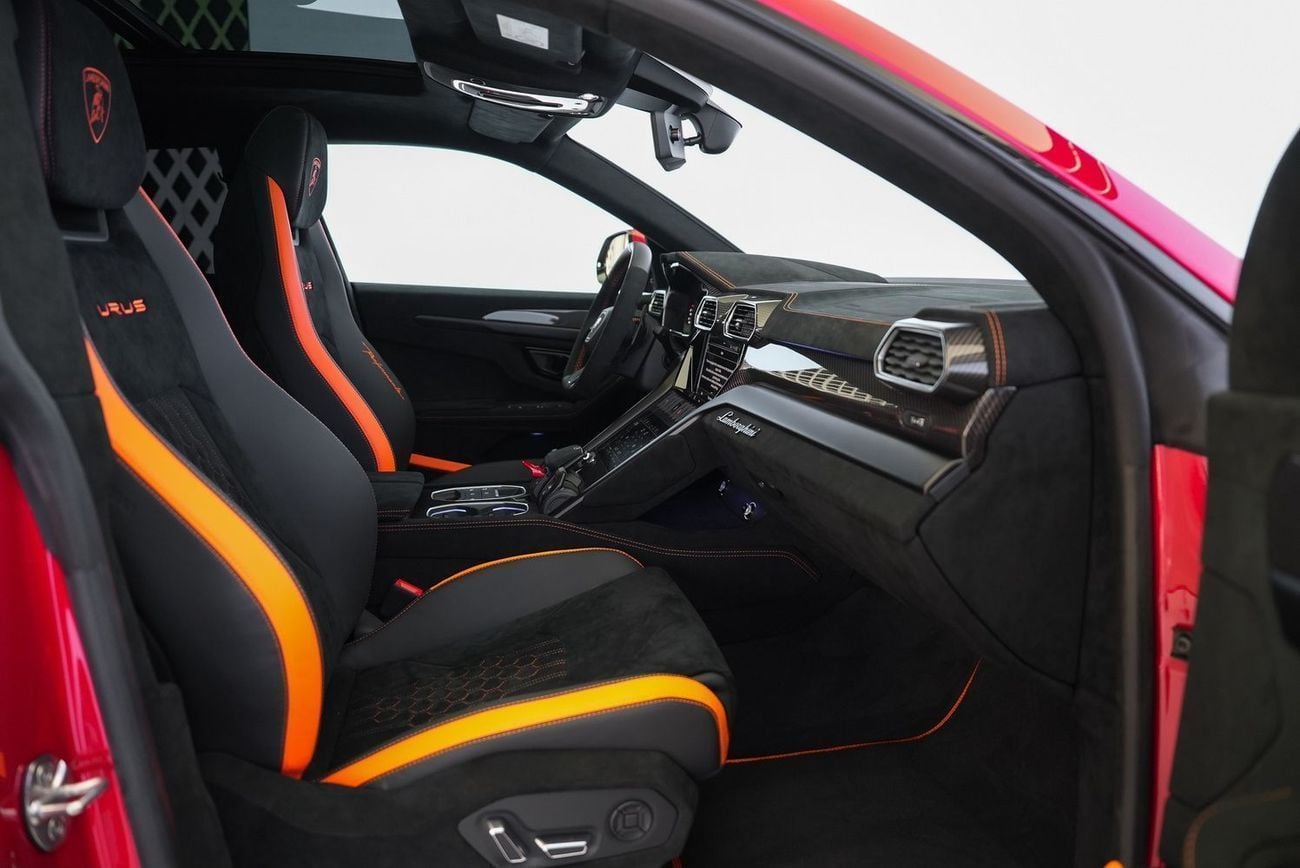 لامبورغيني اوروس 4.0T V8 Performante