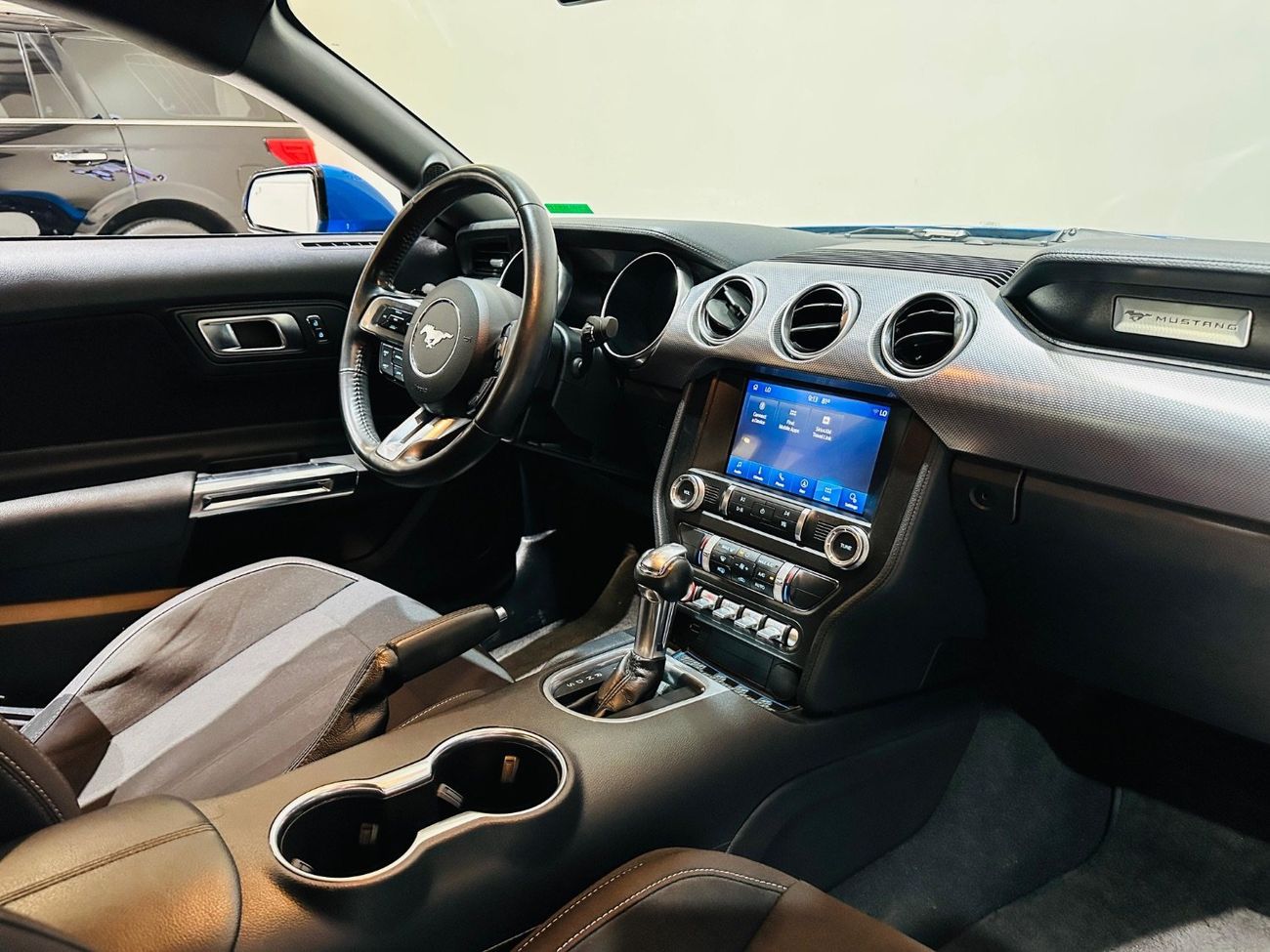 Ford Mustang GT Premium 5.0L V8