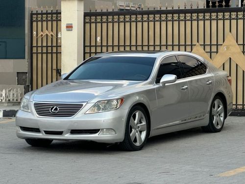 Lexus LS460