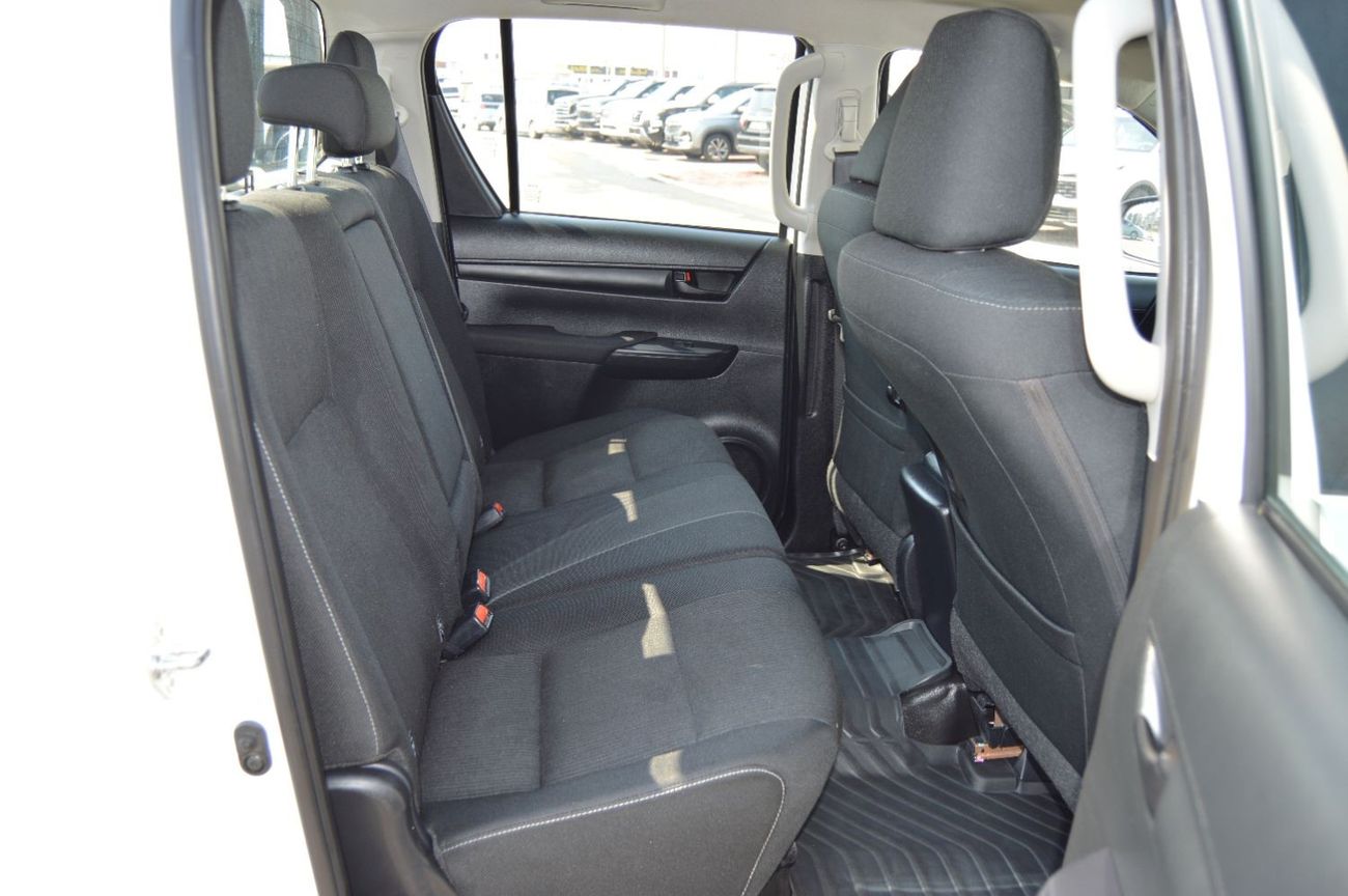 Toyota Hilux Double cabin, perfect inside and outside