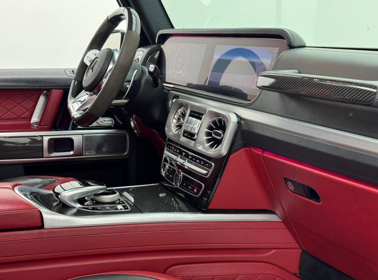 مرسيدس بنز G 63 AMG STANDARD مرسيدس بنز G63 AMG موديل 2019، سجل صيانة كامل، ضمان لمدة عام، حالة ممتازة، دول مجلس التعاون الخليجي