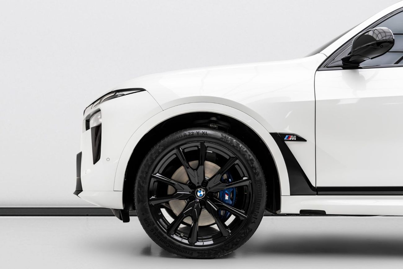 BMW X7 M50i 4.4L (523 HP) 2024 BMW X7 M60i, 2029 BMW Warranty + Service Contract, Low Kms, GCC