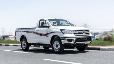 تويوتا هيلوكس 2026 Toyota Hilux SC GLX 2.8L AT Diesel (White-Red)