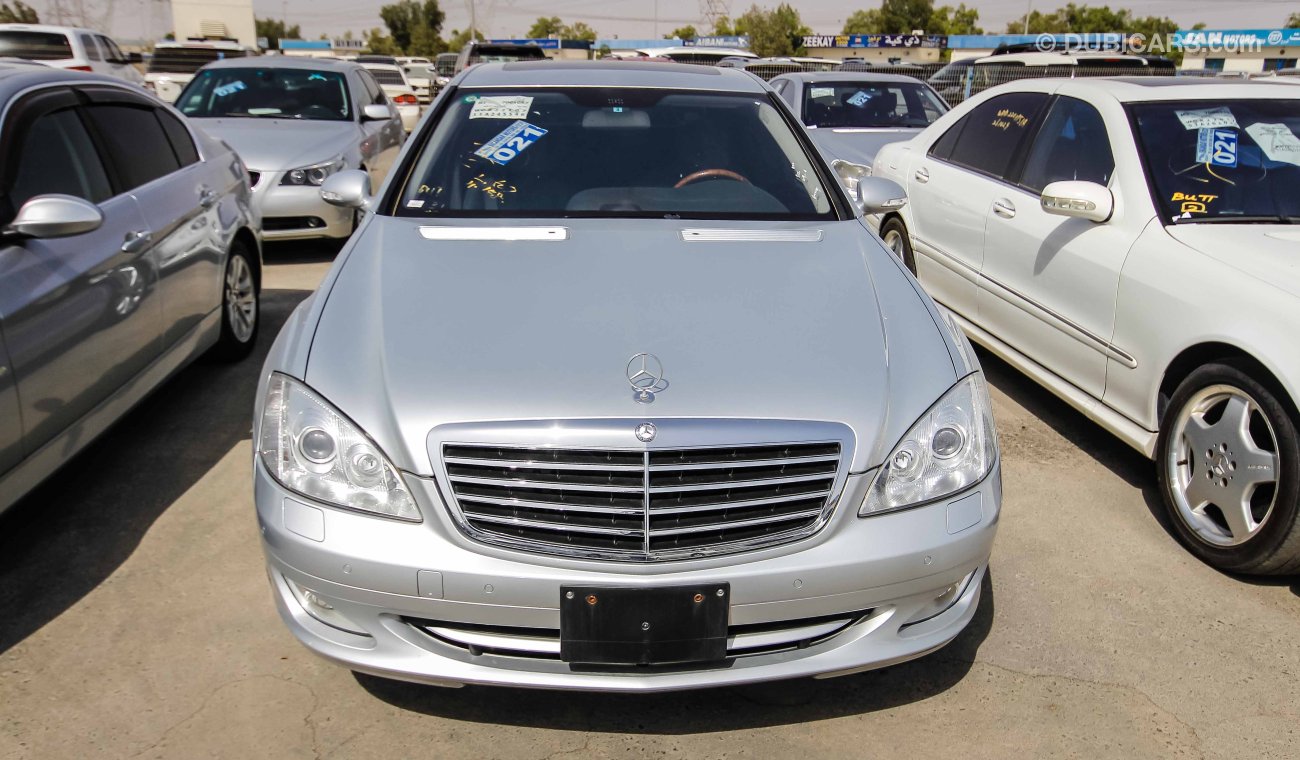 Mercedes-Benz S 550