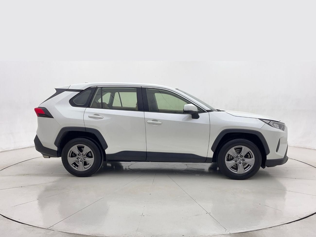 تويوتا راف ٤ 2.5L 2022 | 0 DP | 1237/Month | 30 Day Return | Service History