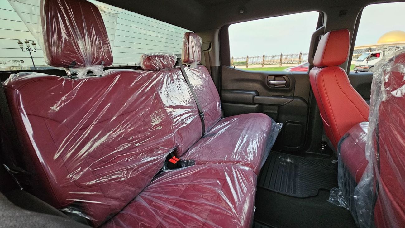 Chevrolet Silverado Custom K1500