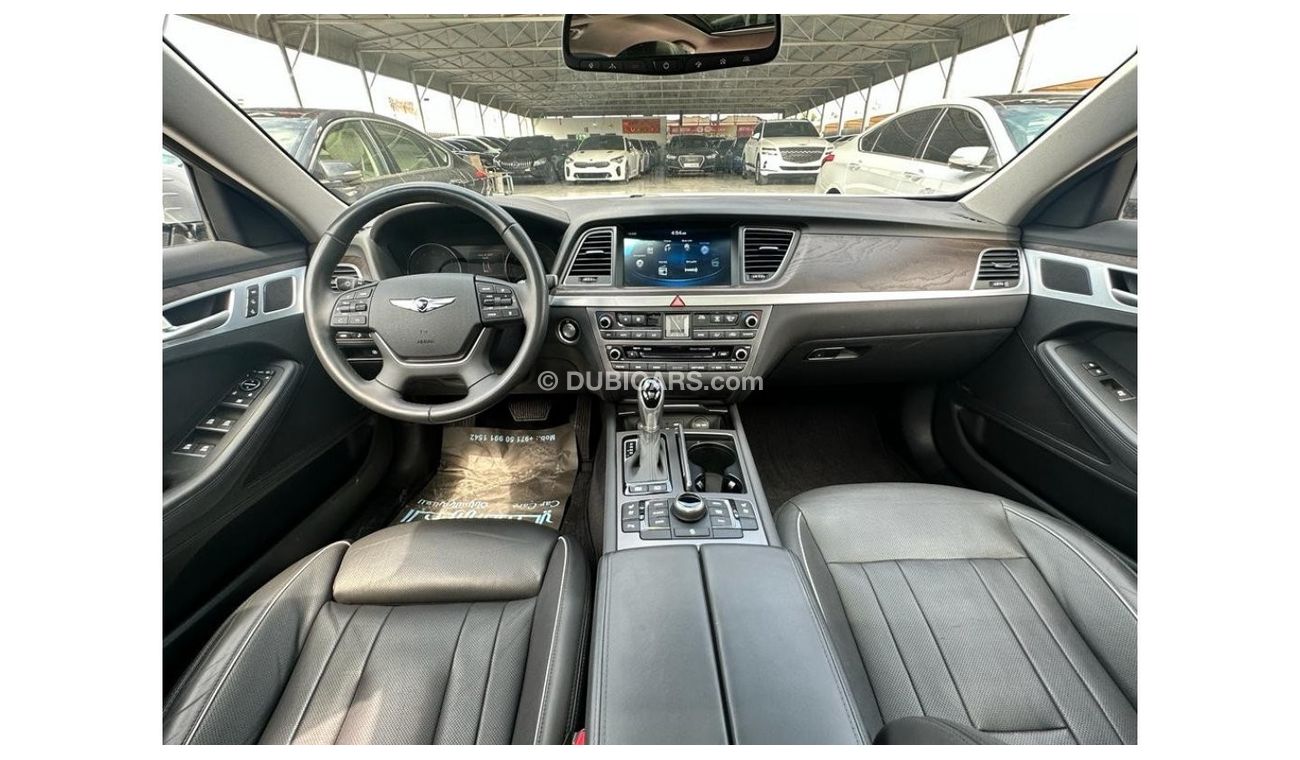 جينيسس G80 بلاتينوم