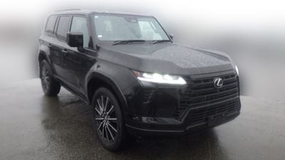 لكزس GX550 | ضمان لمدة عامين + خدمة متوفرة | تمويل داخلي