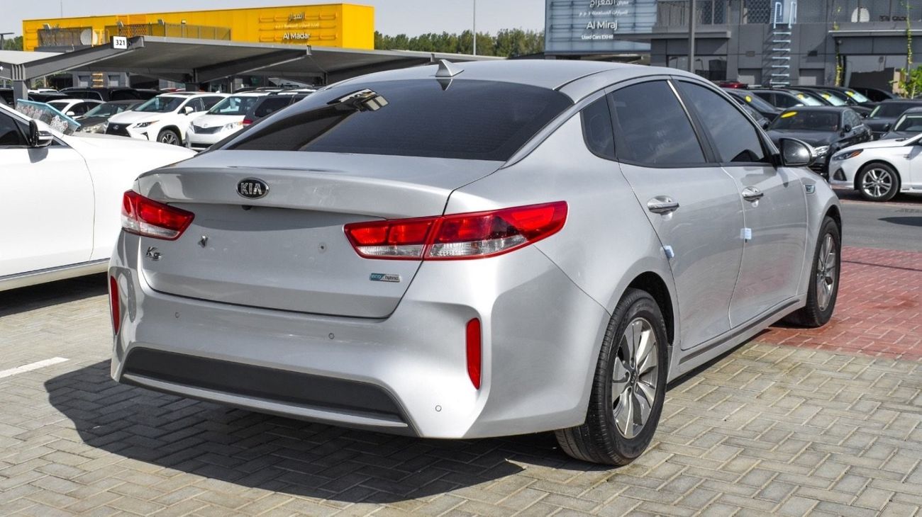 Kia Optima GT 2.0L (245 HP)