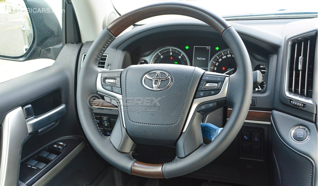 Toyota Land Cruiser 4.5 TDSL EXECUTIVE LOUNGE A/T MODEL 2020 AVAILABLE IN COLORS