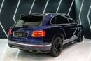 Bentley Bentayga W12, Carbon Fiber Body Kit, Panoramic Roof, Starlight Headliner, GCC Specs!!