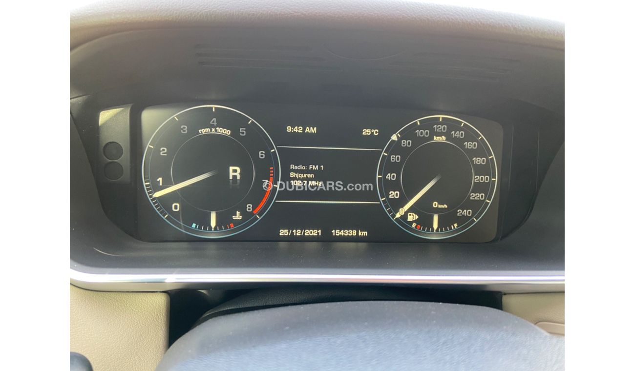 Land Rover Range Rover Evoque Dynamic Plus