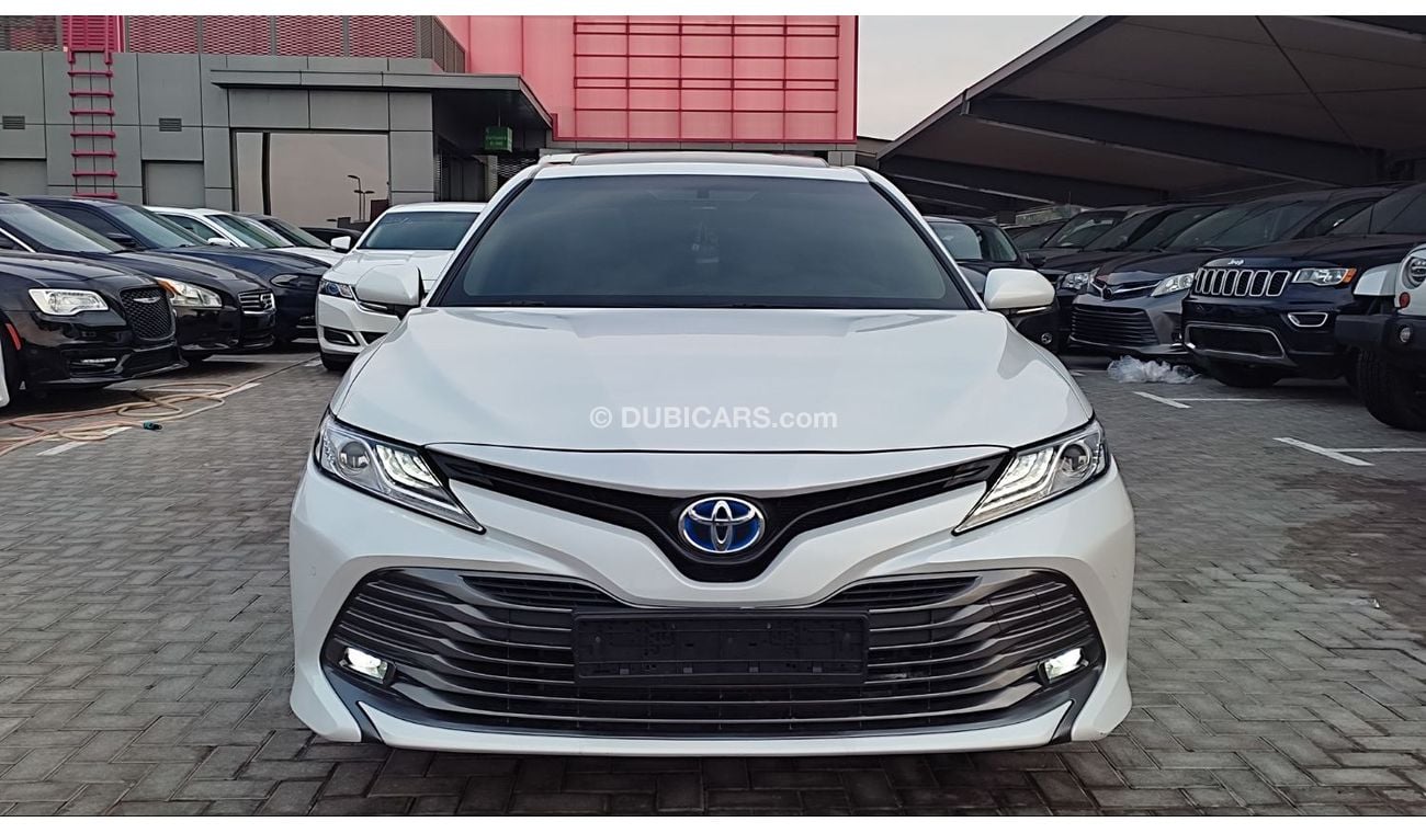 Toyota Camry GCC Full options, Hybrid, 2.5L,