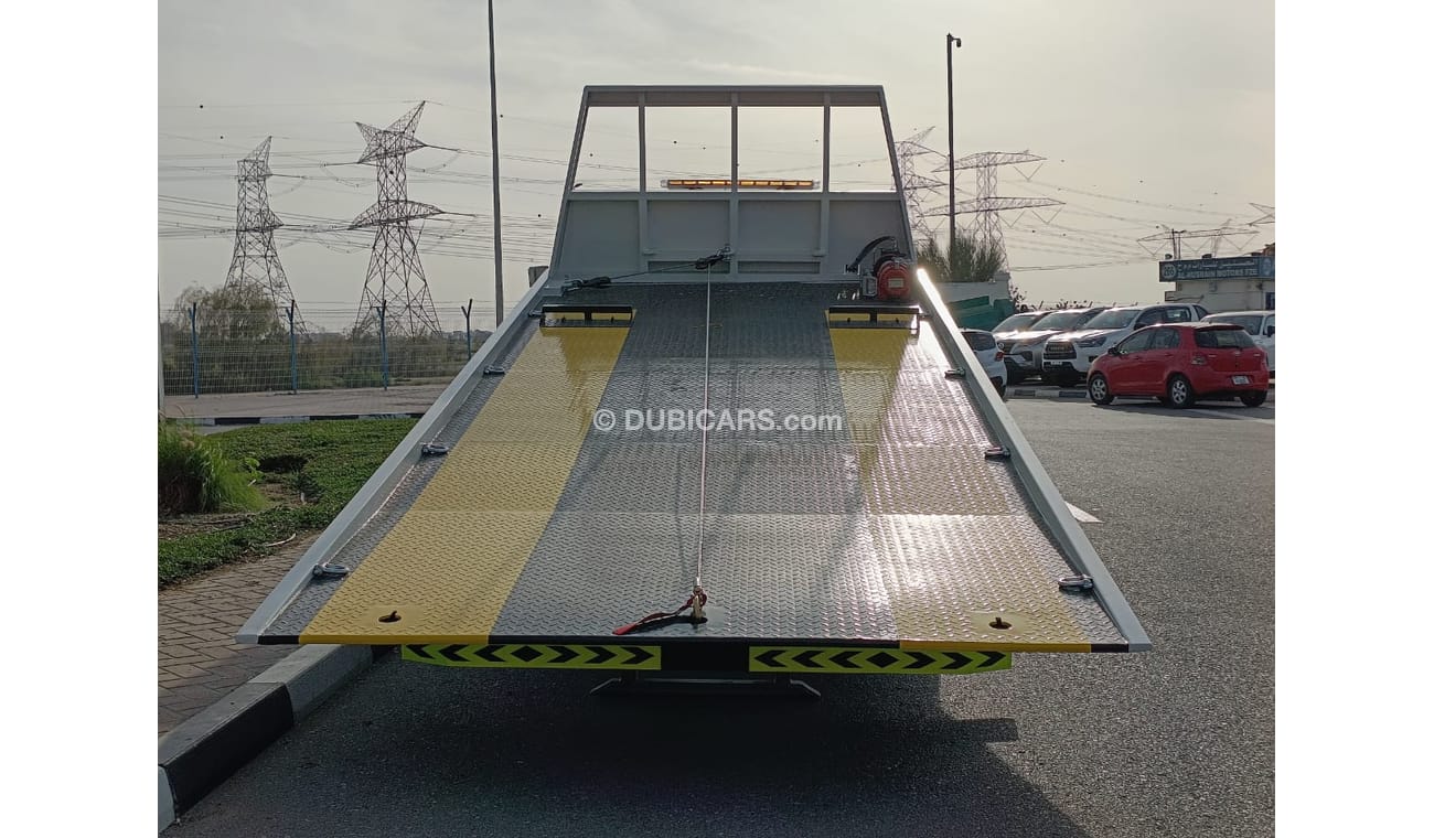 Mitsubishi Fuso Canter RECOVERY, 4.2L Diesel, (CODE # 9172), Quantity available