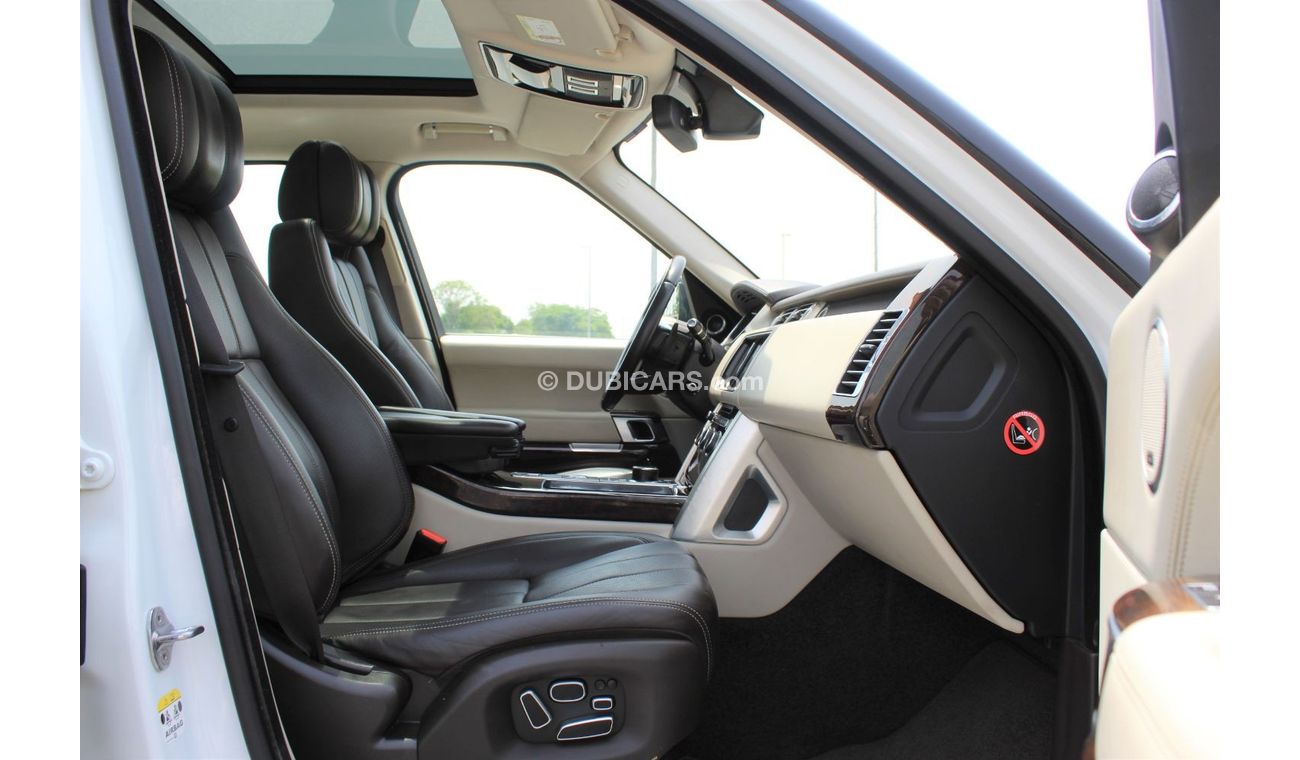 Land Rover Range Rover GCC MINT IN CONDITION