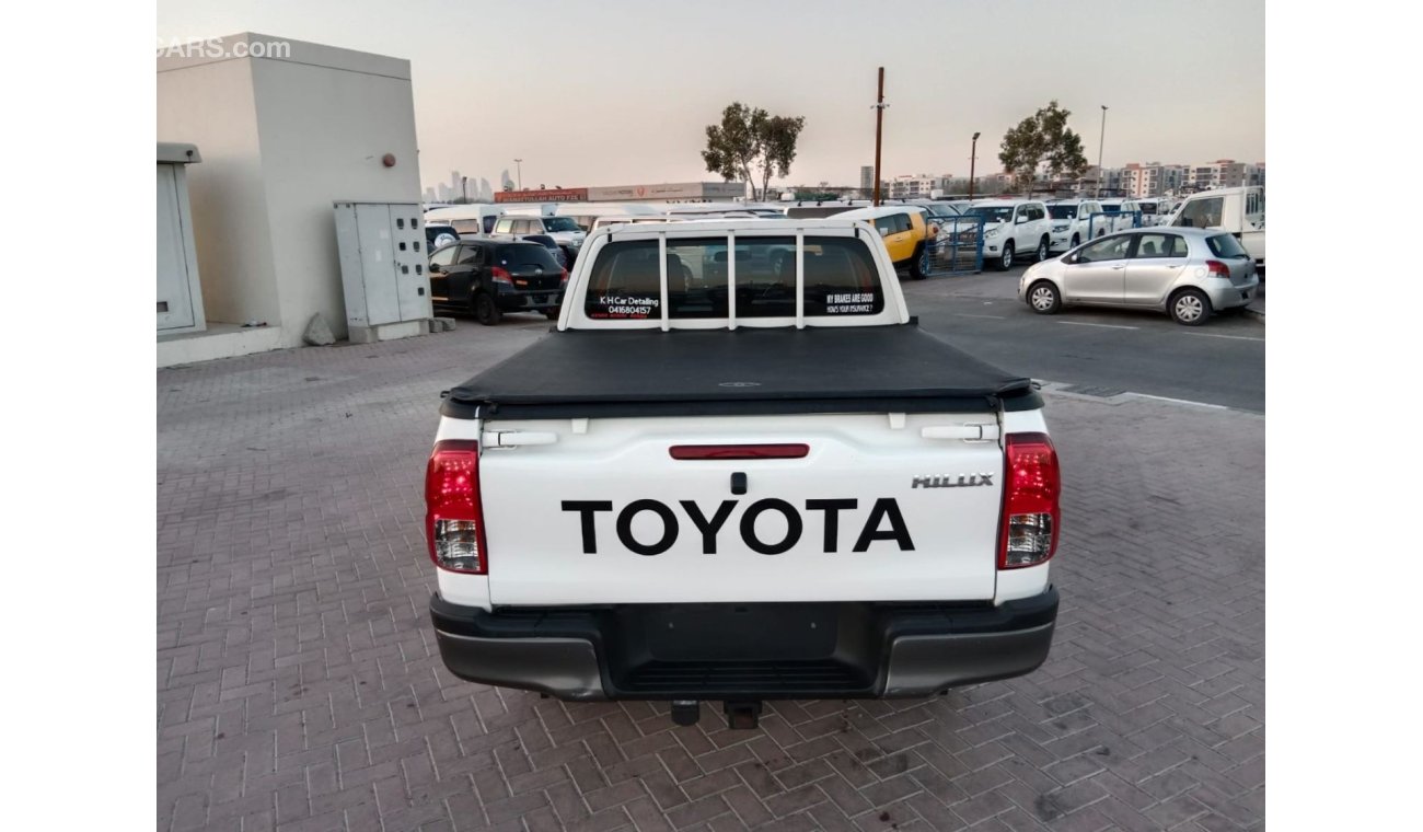 تويوتا هيلوكس TOYOTA HILUX PICK UP RIGHT HAND DRIVE (PM1173)