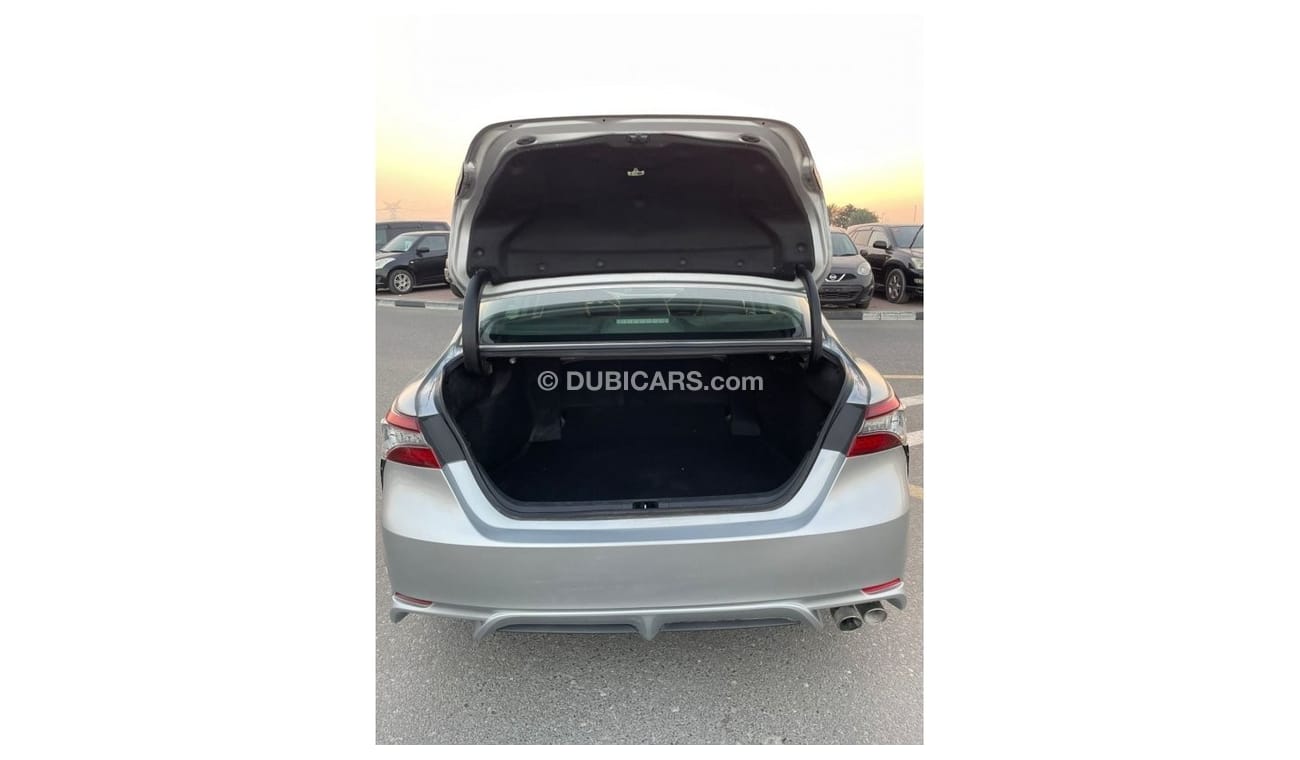 Toyota Camry *Offer*2020 TOYOTA CAMRY SE SPORTS 2.5L-V4 / EXPORT ONLY