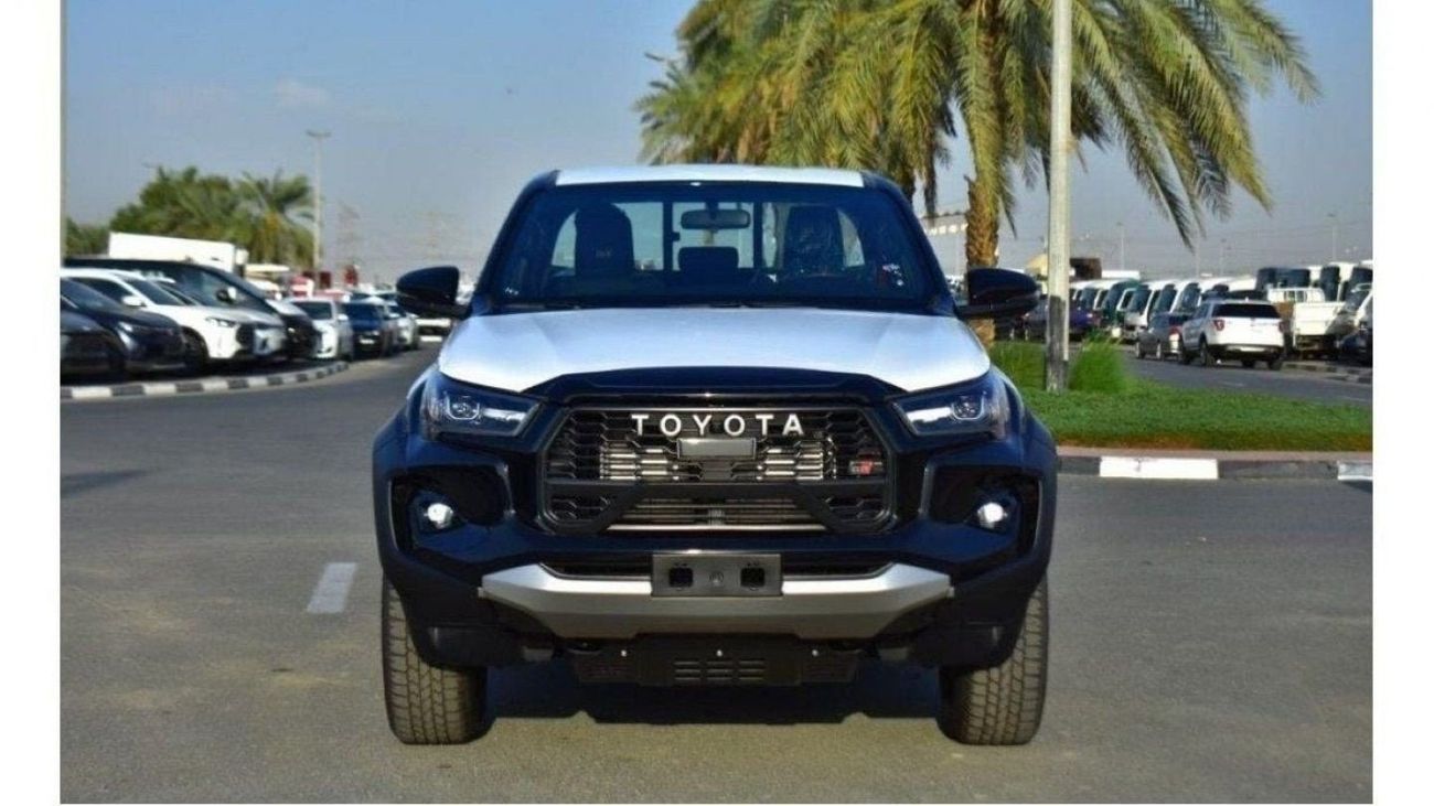 تويوتا هيلوكس Toyota Hilux GR Sport 4.0P AT 4X4 2024