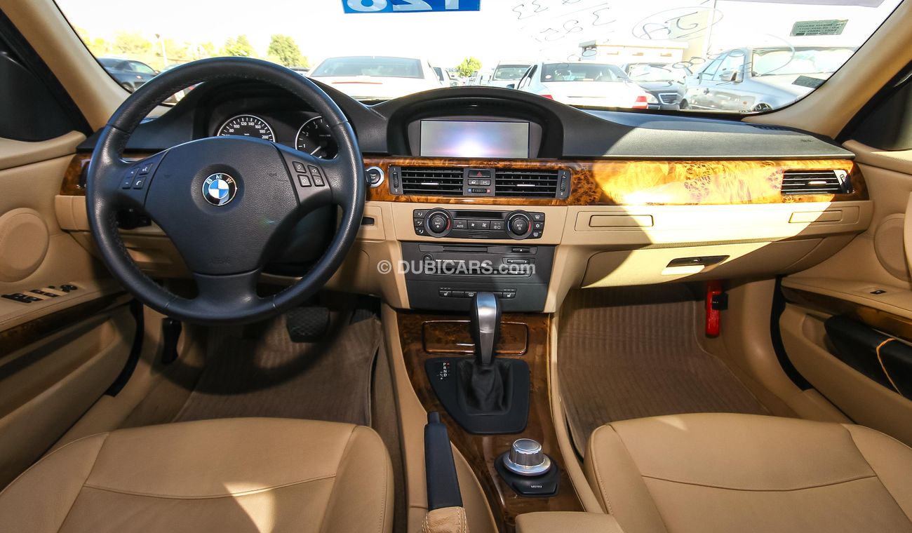 بي أم دبليو 325 I