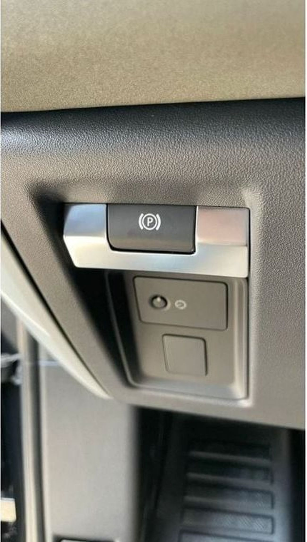 Land Rover Defender 2023 Land Rover Defender 2.0L Diesel XS Edition Brand New