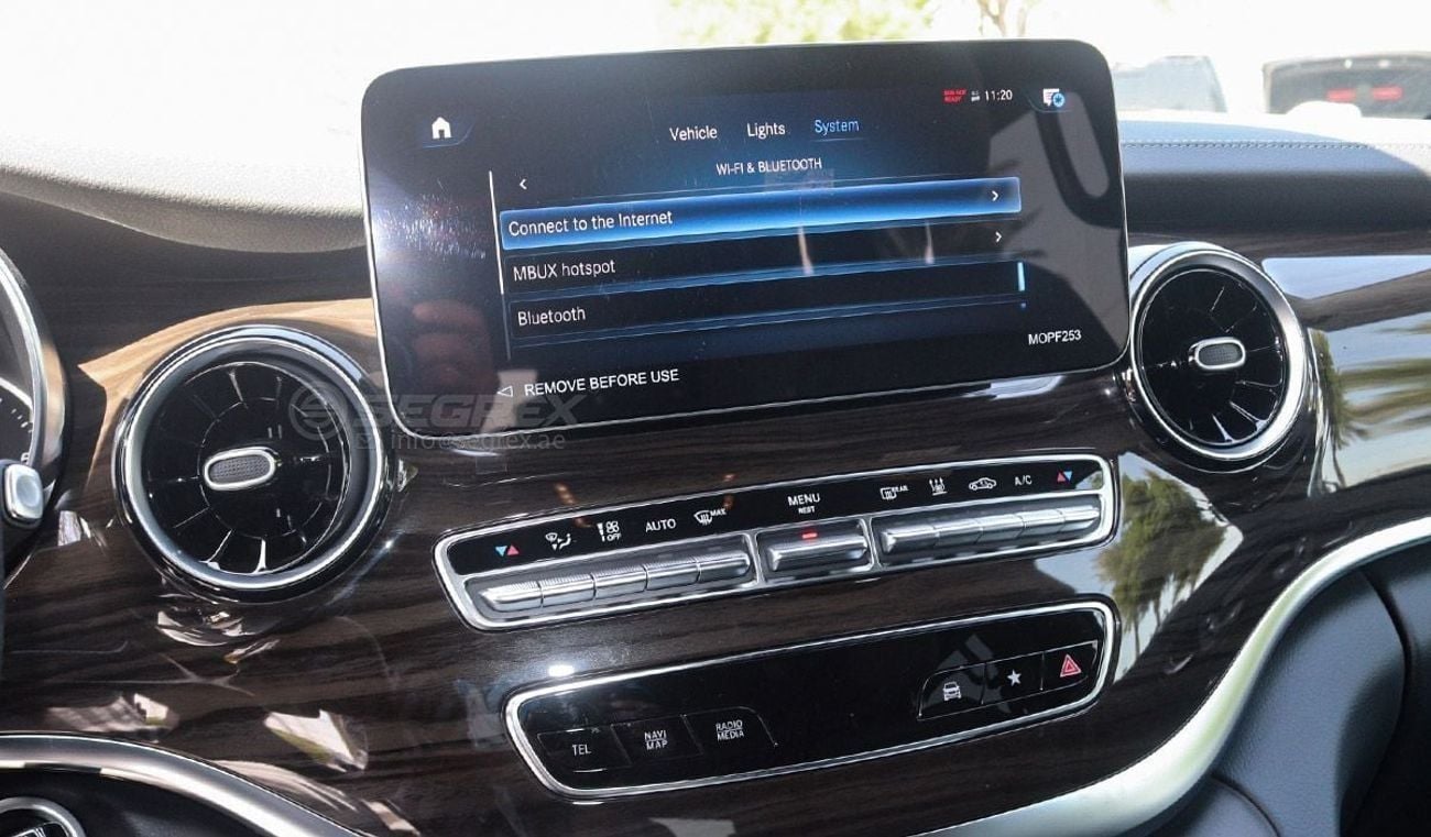 Mercedes-Benz V 300 D 2023 Model Mercedes-Benz V300d 4Matic Exclusive, Long