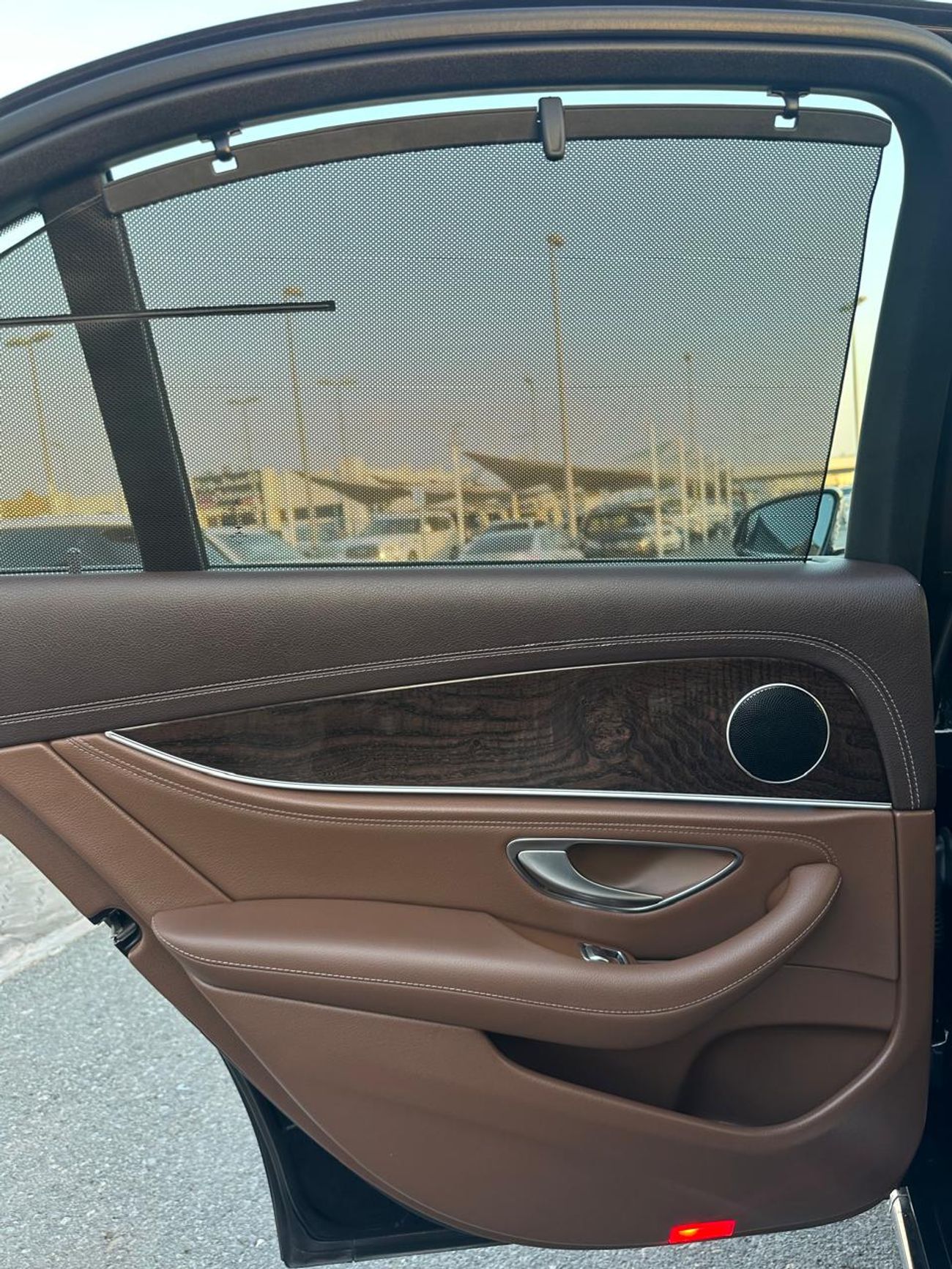 مرسيدس بنز E200 Mercedes E200_GCC_2019_Excellent Condition _Full option