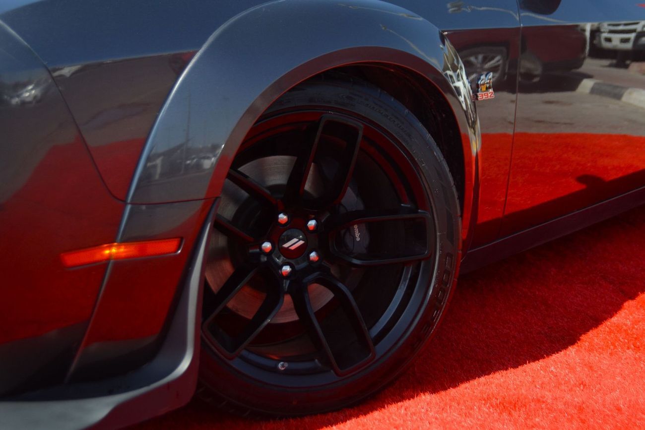 دودج تشالينجر R/T Scat Pack 6.4L