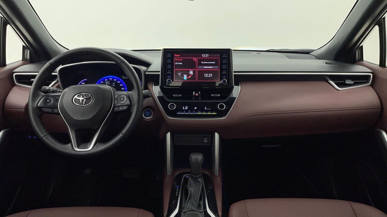 تويوتا كورولا كروس GLI 1.8 | بدون دفعة مقدمة | اختبار القيادة في المنزل