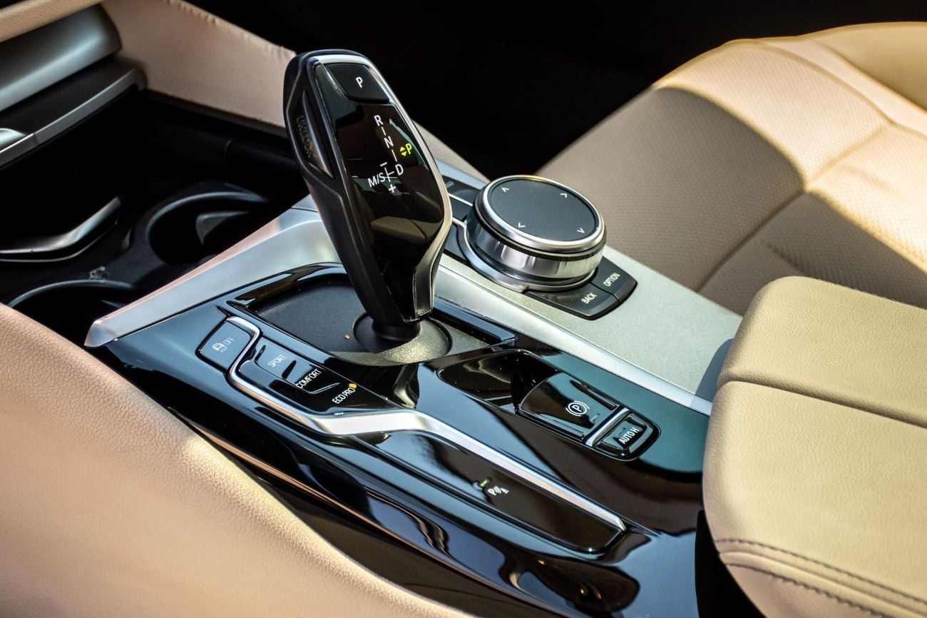 BMW 520i JOY EDITION