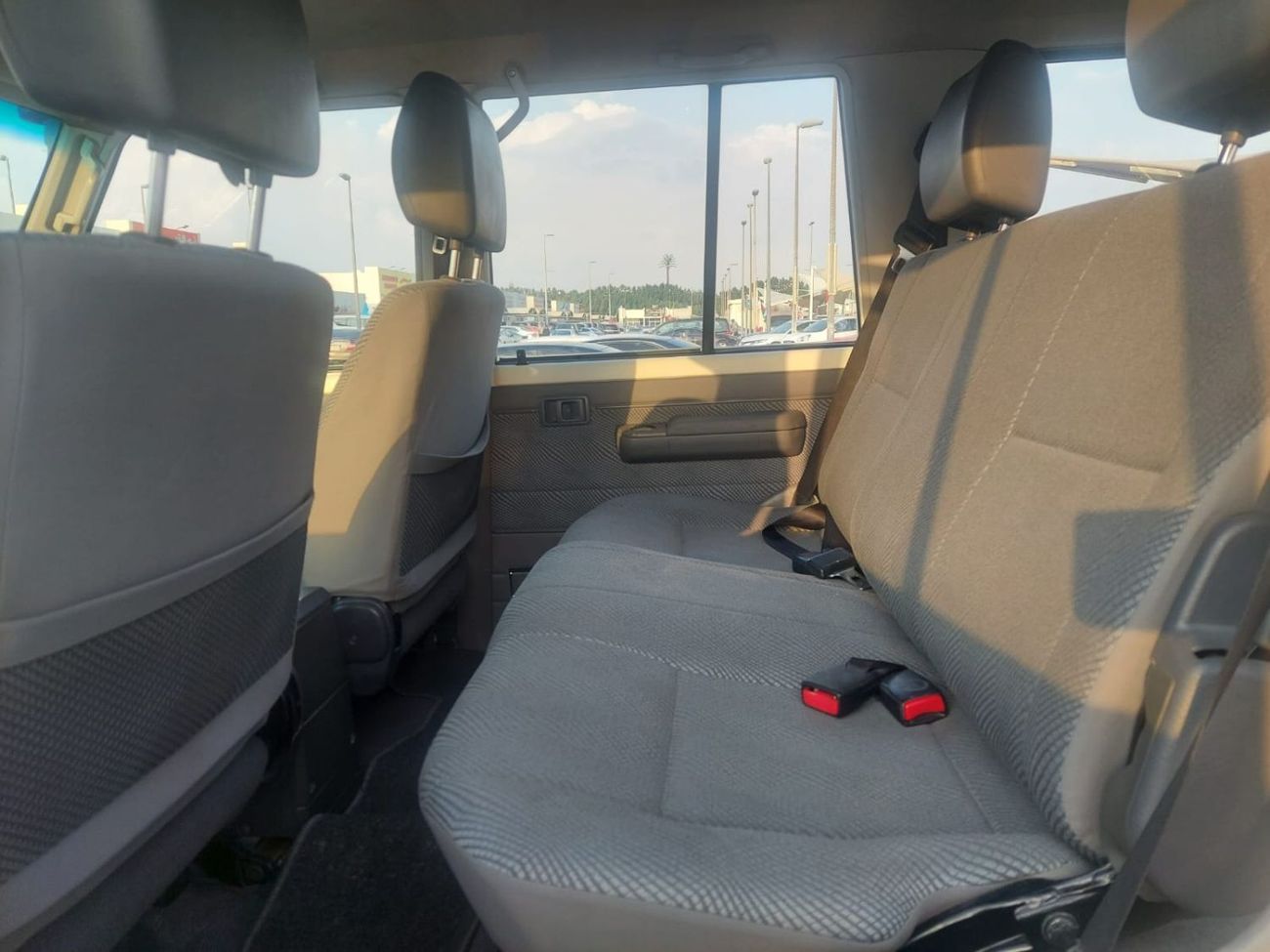 Toyota Land Cruiser 70 76 4.2L DIESEL ( 1HZ) MANUAL TRANSMISSION