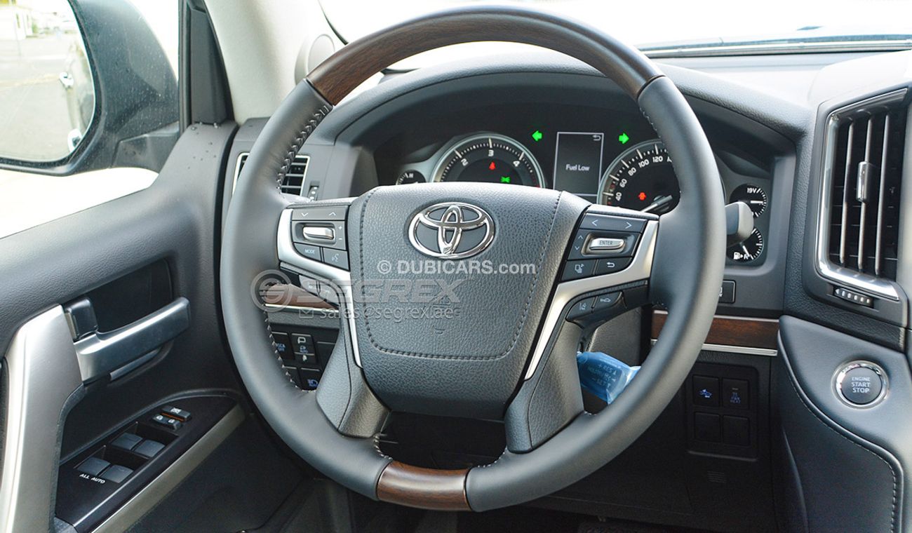 Toyota Land Cruiser 4.5 TDSL EXECUTIVE LOUNGE A/T MODEL 2019 & 2020 AVAILABLE IN COLORS