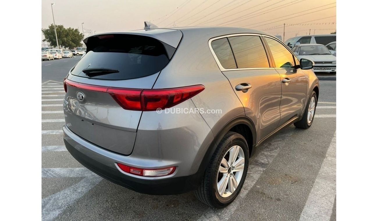 Kia Sportage 2019 KIA SPORTAGE  2.4L V4 In Great Condition Run and Drive / Vin : KNDPM3AC8K7559691