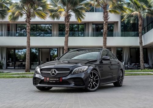 Mercedes-Benz C 200 C200 | 2,155 P.M | 0% Downpayment | ONE OWNER | LOW KMS!