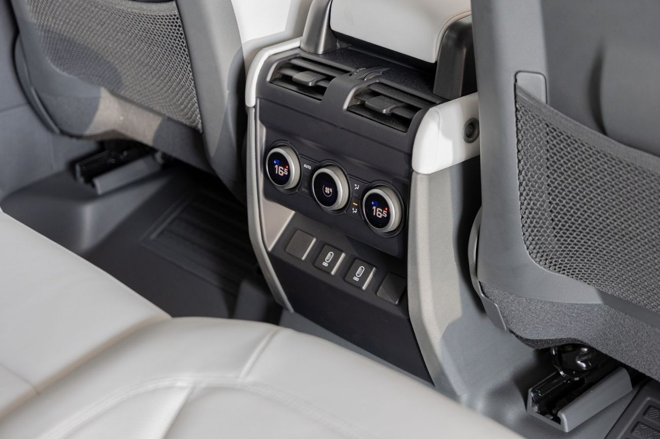 Land Rover Defender Land Rover Defender X-Dynamic HSE P400 - 2026 - GCC (Export)