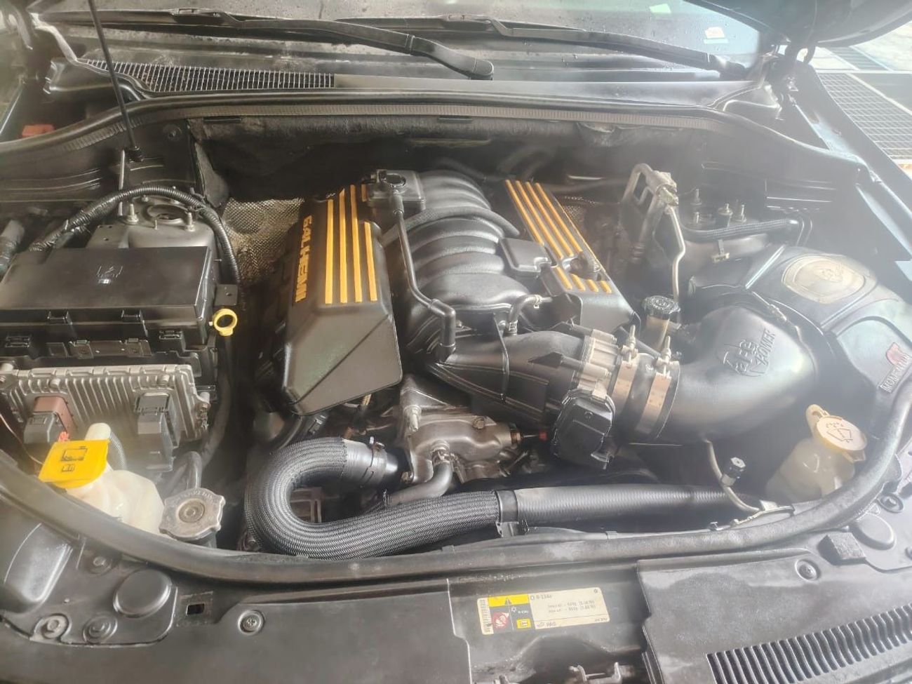 Jeep Grand Cherokee JEEP GRAND CHEROKEE SRT 6.4L - V8 - PET - AT - 2014 MY