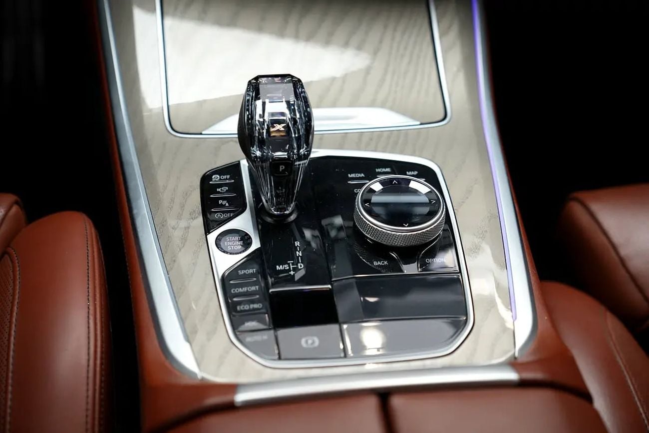 بي أم دبليو X5 XDRIVE40i M SPORT