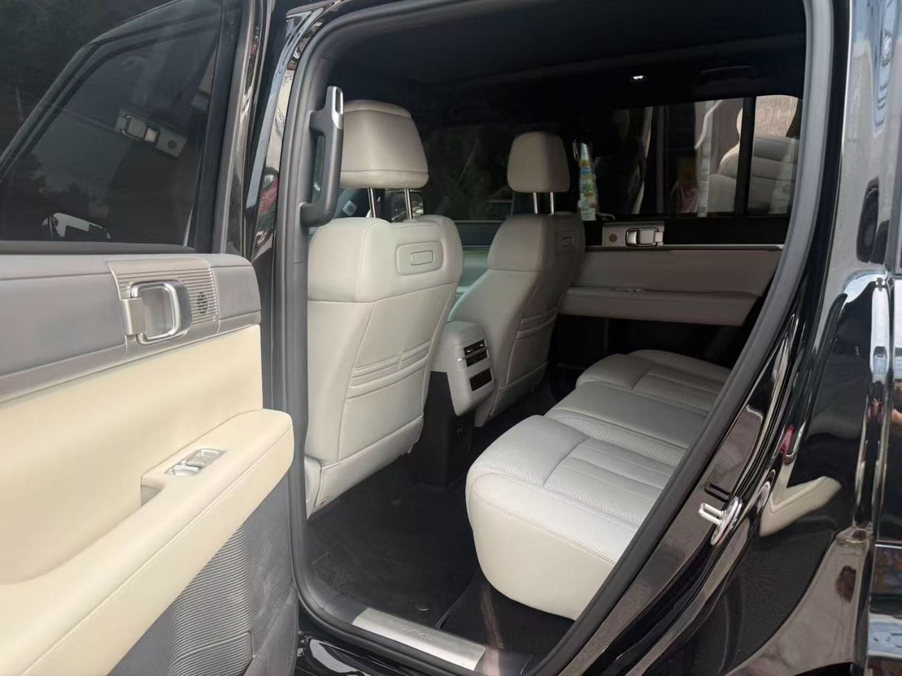 BYD Leopard 7 STD  (NON GCC)