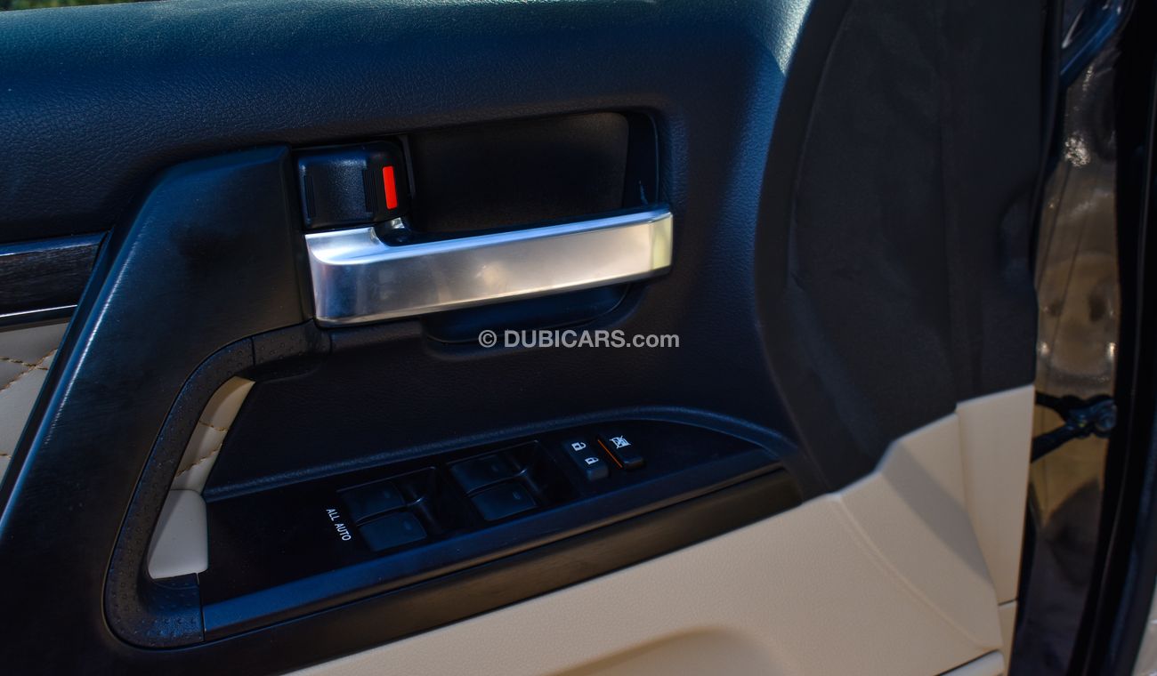 Toyota Land Cruiser 4.0 GXR Grand Touring