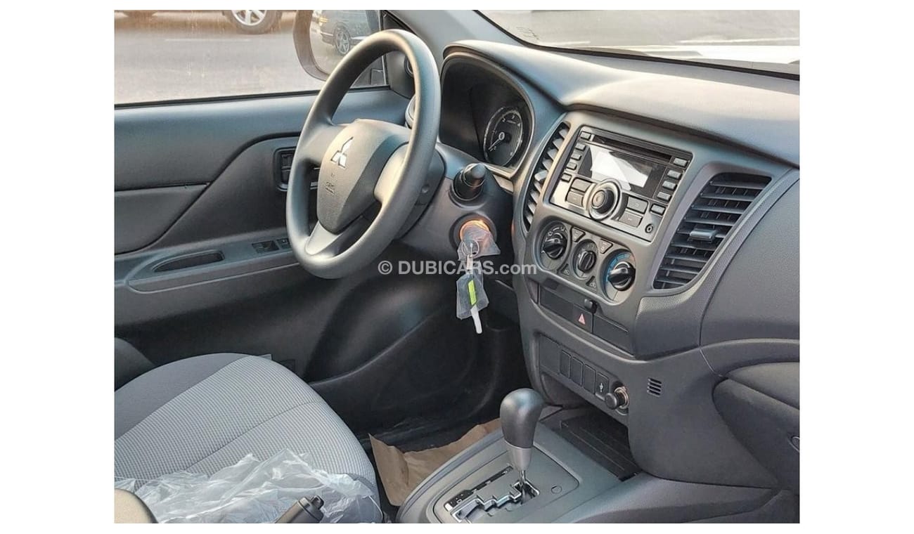 Mitsubishi L200 L200 AT 2.4L DIESEL