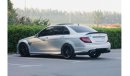 مرسيدس بنز C 63 AMG موديل 2009 خليجي 8 سلندر خليجي فل اوبشن فتحة فل كاربون فايبر ناقل حركة اوتوماتيك عداد الكيلو 200000k