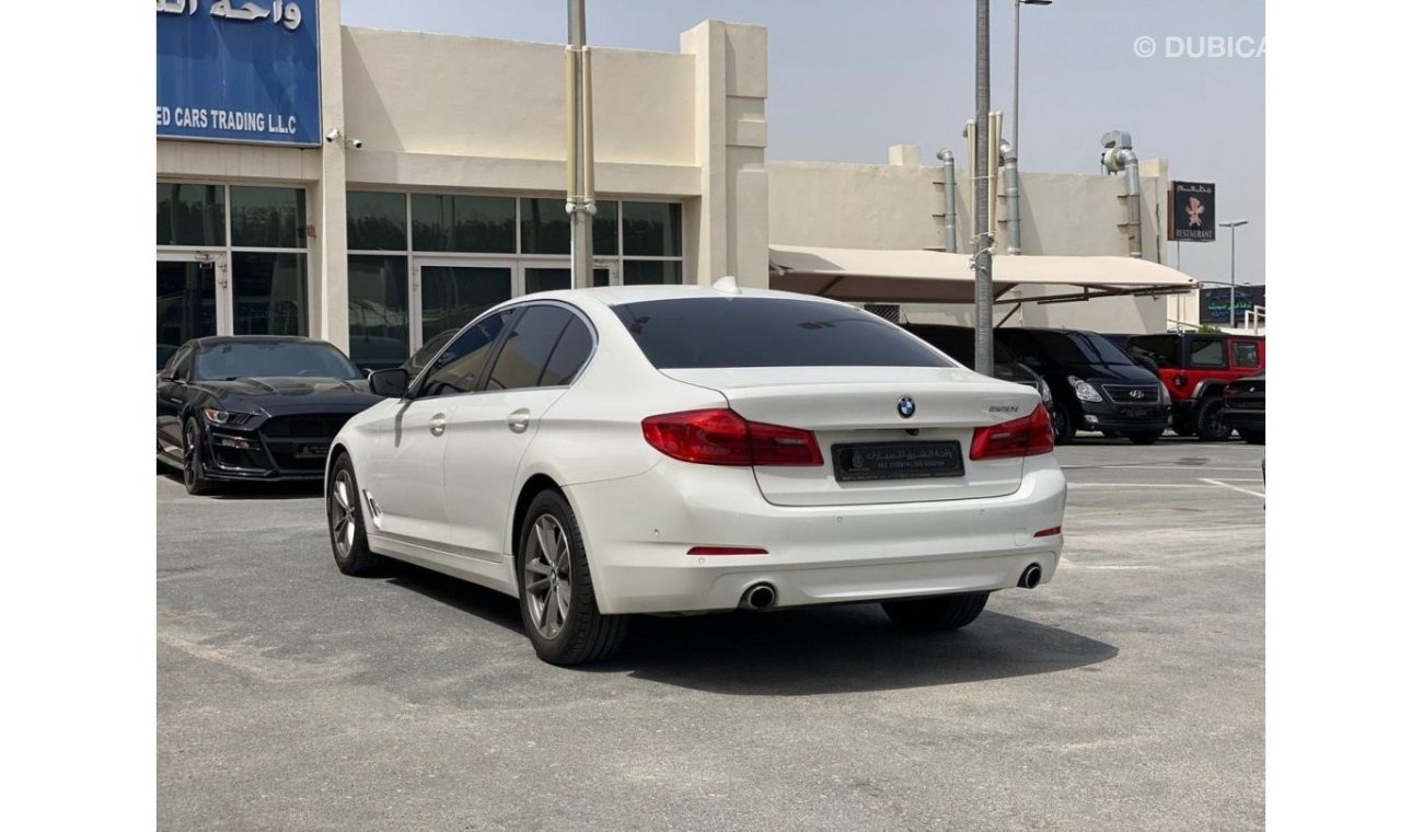 BMW 520i