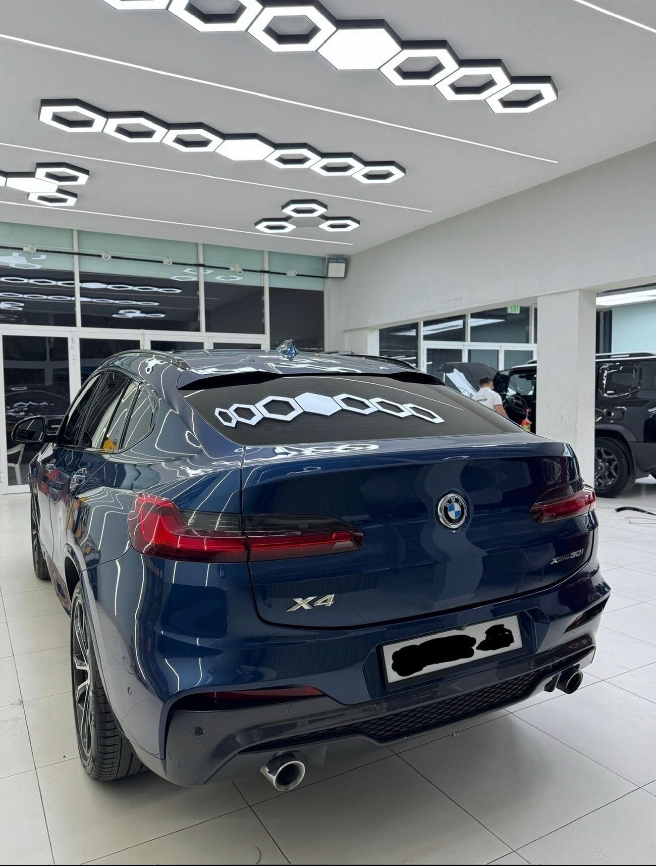بي أم دبليو X4 XDRIVE 30I M SPORT PACK