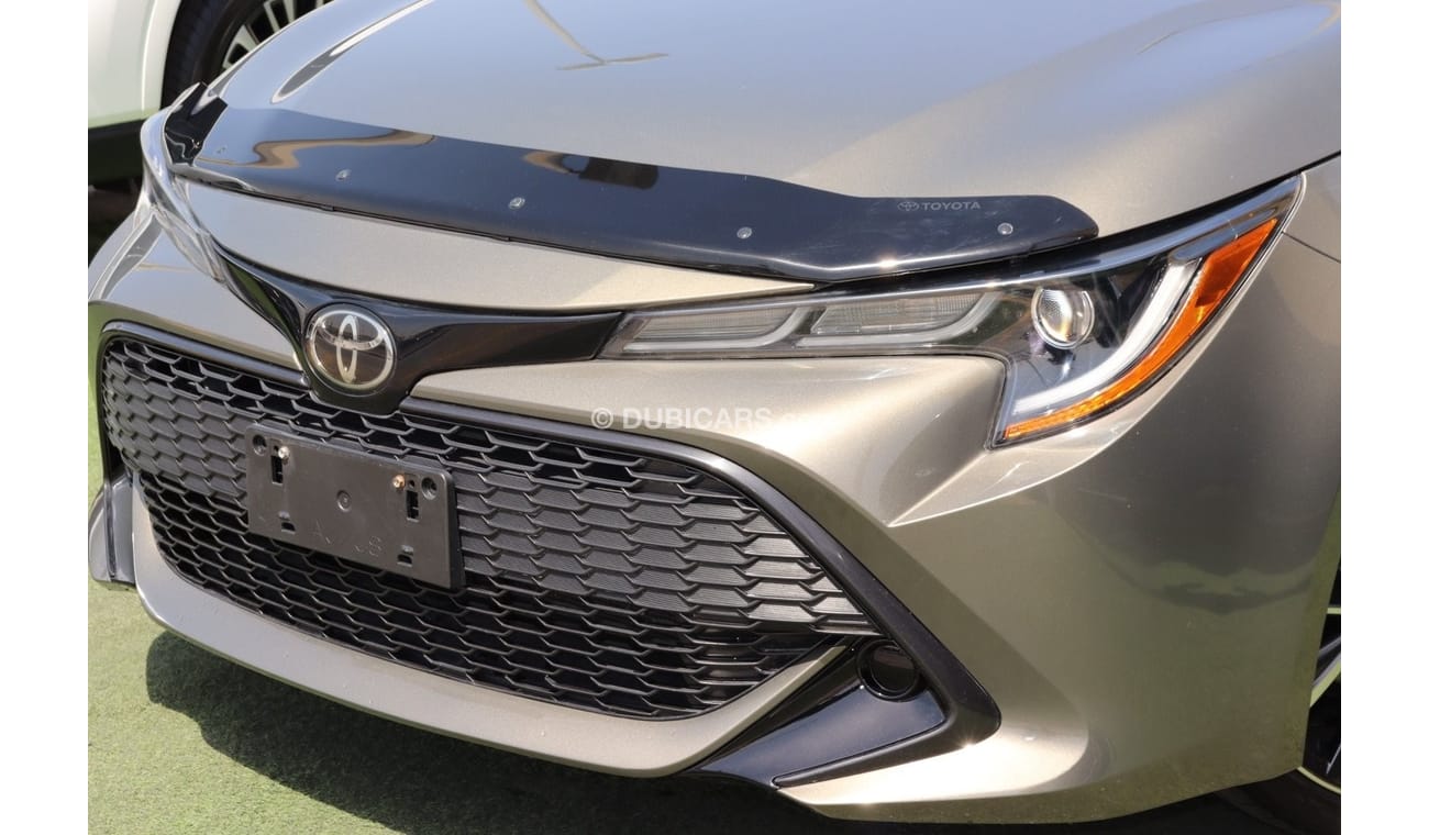 Toyota Corolla Toyota Corolla Hatchback SE / 2019 / Canadian / Low mileage