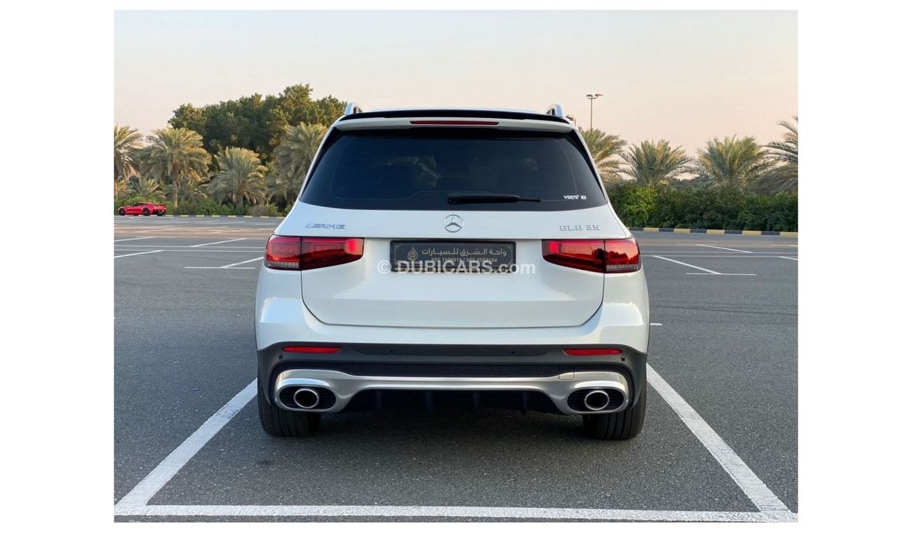 مرسيدس بنز GLB 35 مرسيدس بنز GLB35  موديل 2022 مواصفات يابانية بحالة ممتازة