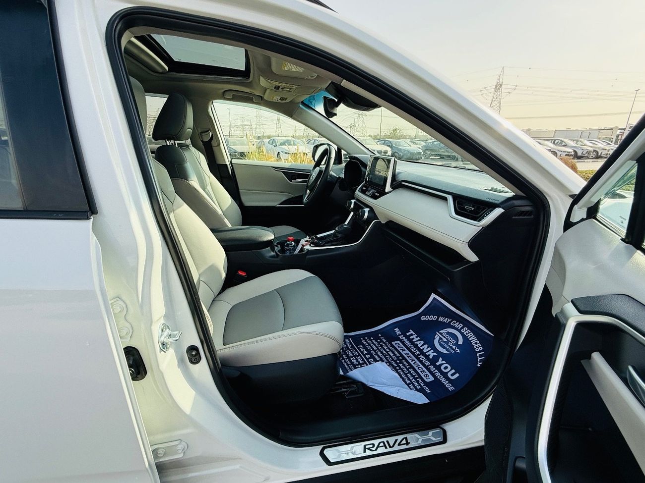 Toyota RAV4 Toyota RAV4 XLE premium