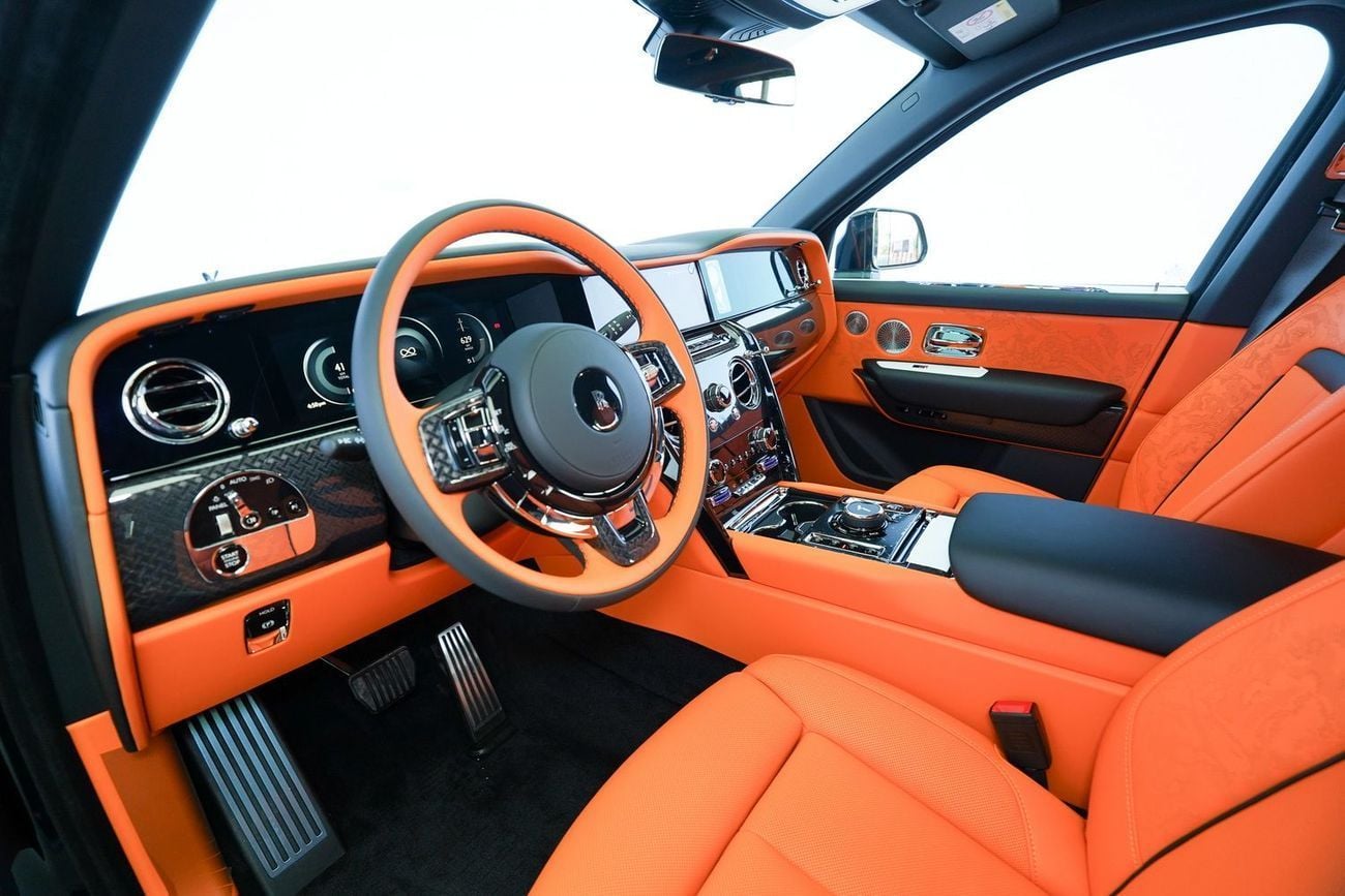 Rolls Royce Cullinan BLACK BADGE
