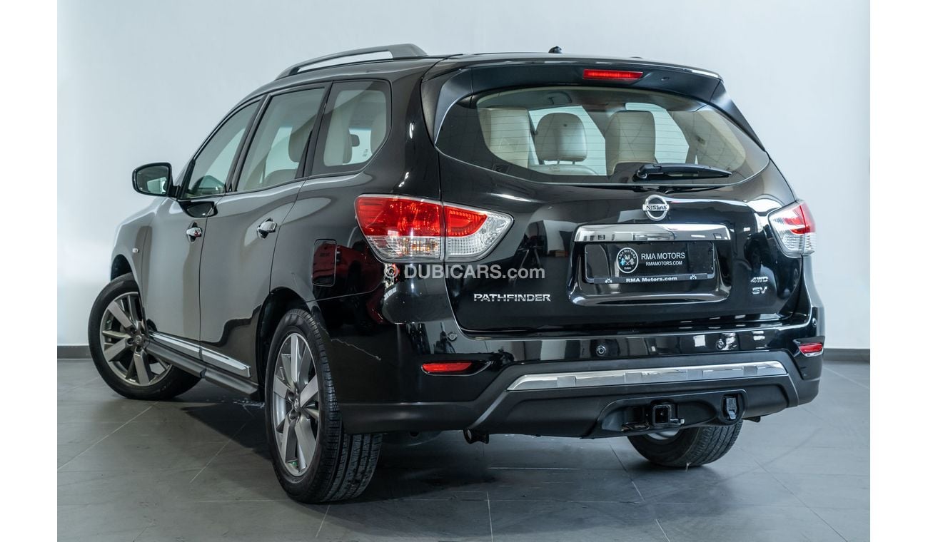 نيسان باثفايندر 2013 Nissan Pathfinder SV / 7-Seater!